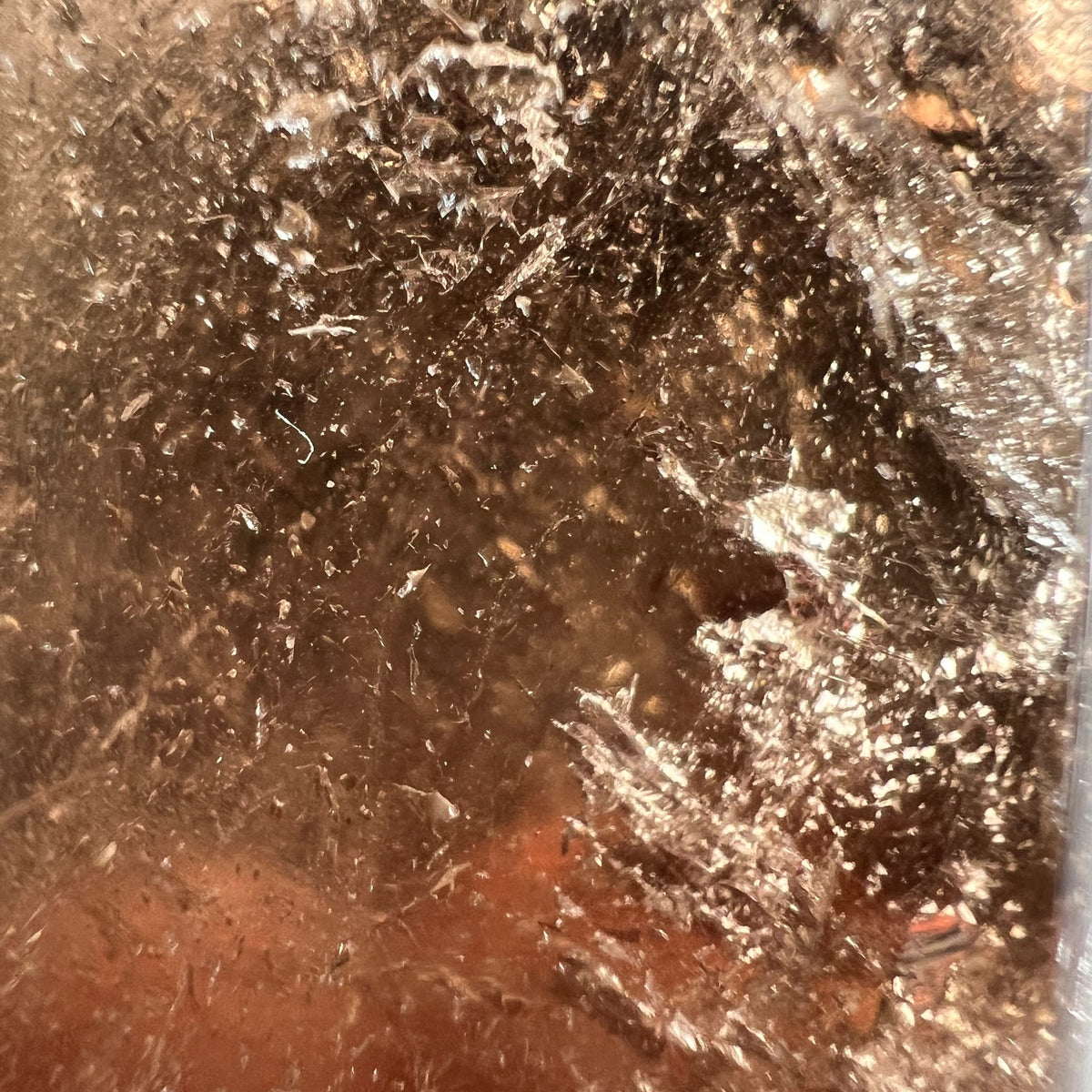 Rauchquarz Makroaufnahme | funkelnde Phantome | natürliche Struktur | Happy Minerals