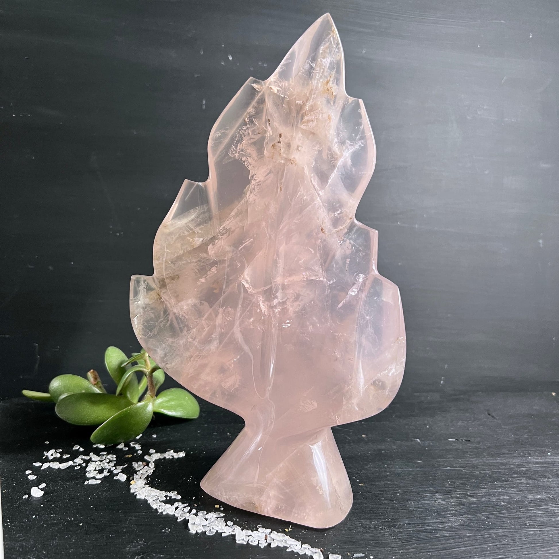 Rosenquarz Blatt stehend | zartes Rosa | natürliche Einschlüsse | Madagaskar | Unikat | Happy Minerals