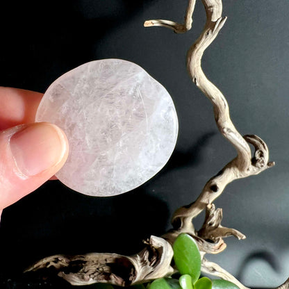 Rosenquarz Einzelstein Detail