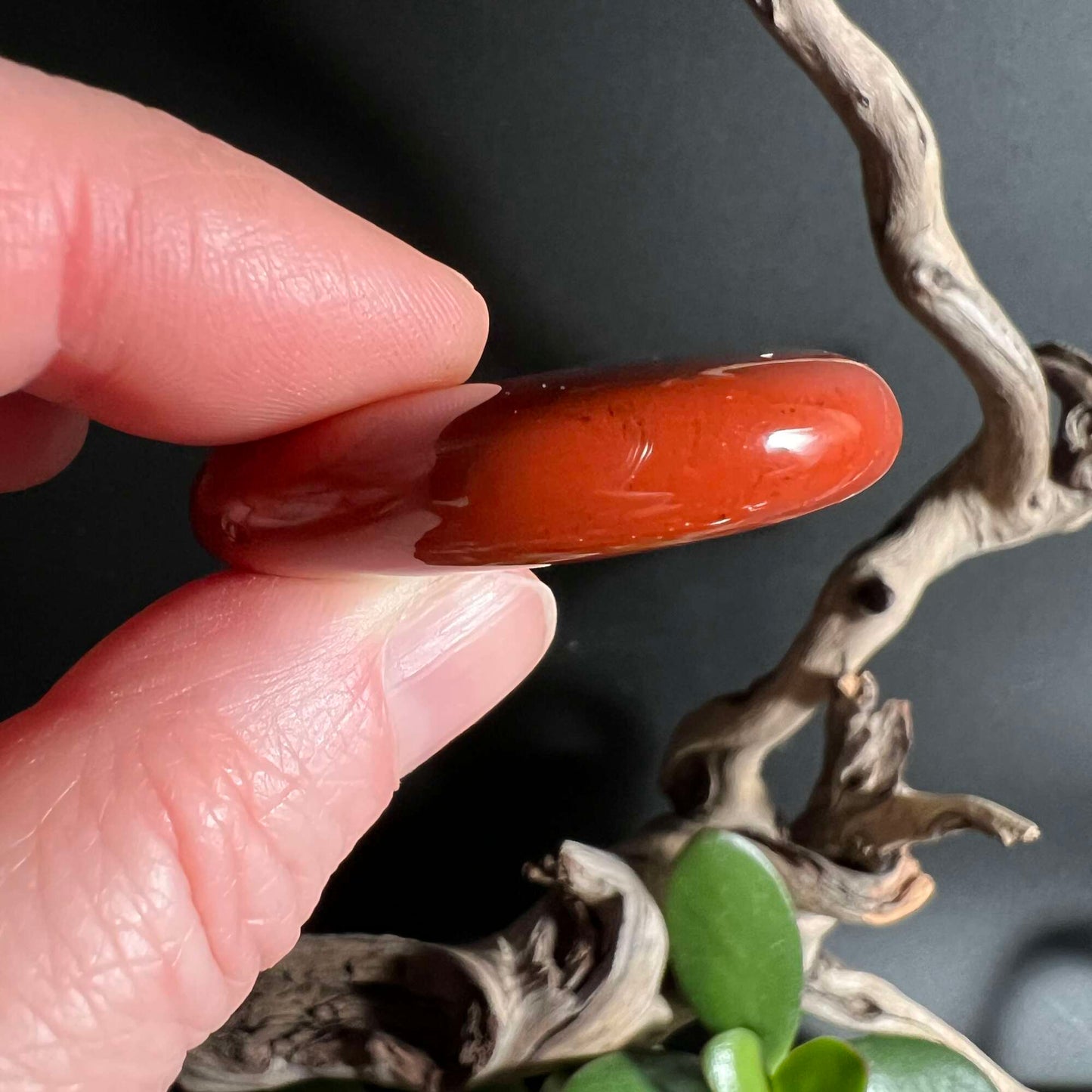 Roter Jaspis Seitenansicht