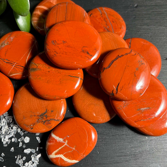 Roter Jaspis Handschmeichler Sammlung
