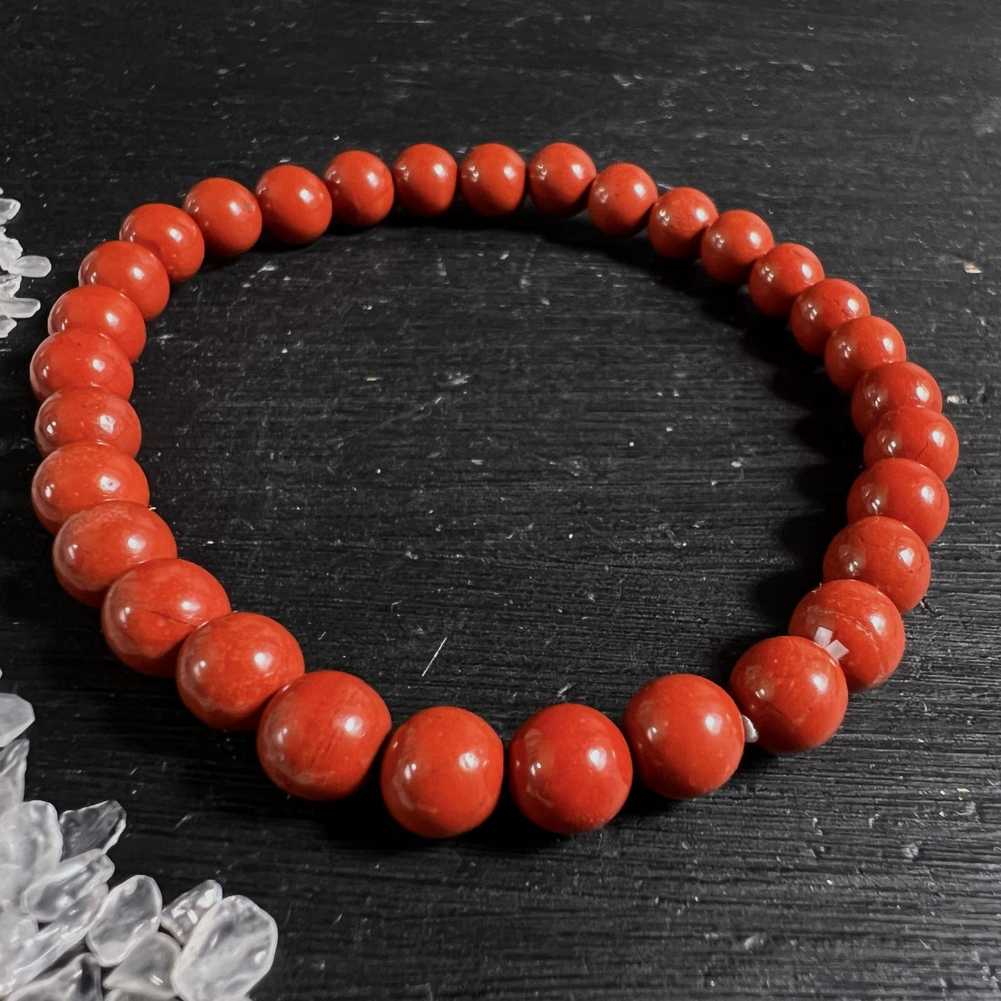 Roter Jaspis Namibia | einzelnes Armband | satte Rottöne mit feiner Maserung | Happy Minerals