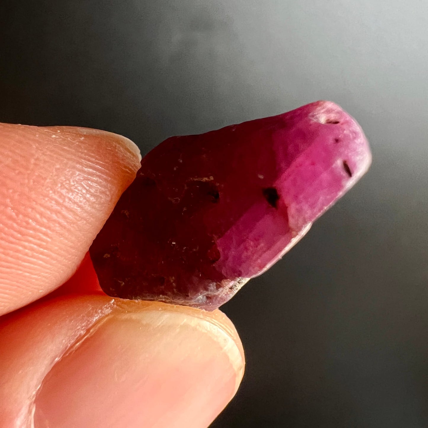 Rubin aus Mali | Ansicht 3 | Happy Minerals