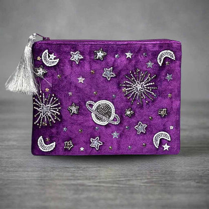 Violette Samttasche bestickt | Sterne Mond Planet | silber Pailletten | Tarot Kristallbeutel | Happy Minerals