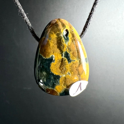 Sea Jasper/Orbicular Jaspis aus Madagaskar | Ansicht 2 | Happy Minerals
