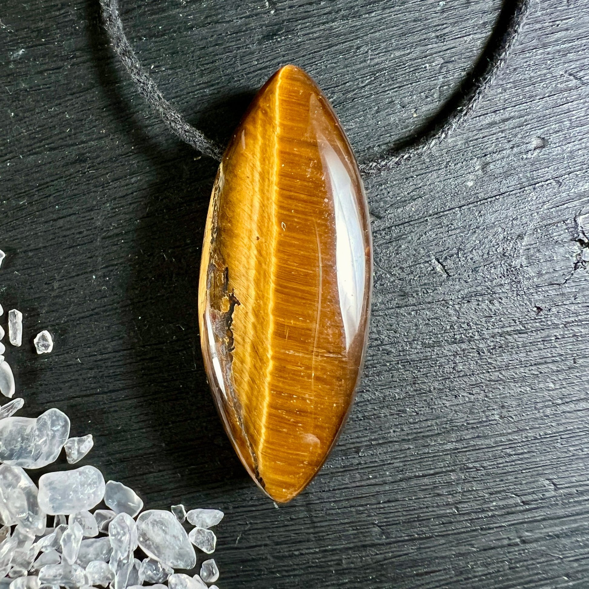 Tigerauge Marquise | seidiger Glanz | goldene Streifen | natürliche Maserung | Happy Minerals Unikat