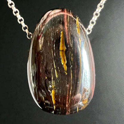 Tigereisen | an Silberkette | edler Anhänger | Namibia | Unikat | Happy Minerals