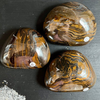 Tigereisen Namibia | Handschmeichler-Trio | Varianten A B C | goldene Streifen | Happy Minerals