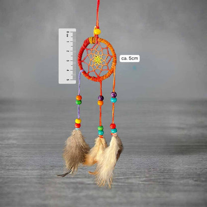 Bunter Traumfänger | Hanf Regenbogen | 5cm Durchmesser | Nepal Handwerk | Federn Perlen | Happy Minerals