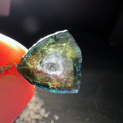 Wassermelonen Turmalin | Lichtdurchlässig | türkis-grüner Schimmer | Dunkelheit | Happy Minerals