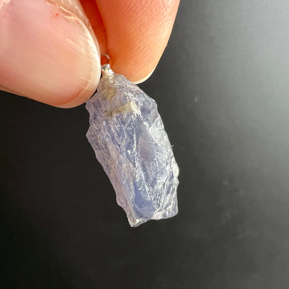 Wassersaphir Iolith Anhänger | Lichtdurchlässig | sanftes Lavendel | Silberfassung oben | Happy Minerals